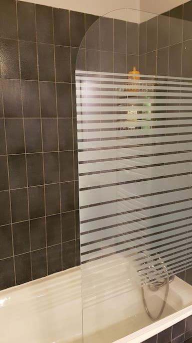 Apartment Equipe Pour 4per Parking Privatif